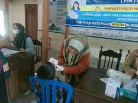 PIN Polio, ratusan anak Rejosari terima imunisasi gratis.