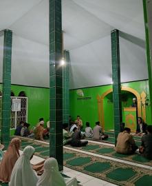 Safari tarawih Pemkal Rejosari di Masjid Istiqomah Kaligayam Kidul