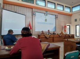 Ngopi bareng anggota DPRD Gunungkidul, Bumdes se-Kapanewon Semin upgrade skill pengelolaan usaha. 